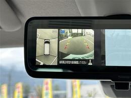 こちらバックミラー周りのの写真になります。割れ・破損等ありませんので、ご安心ください。中古車になりますと、ミラーは結構くすんで汚れていることが多いですが、くまなく清掃しておりますので、ご検討はお早めに