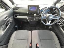 こちらインパネ全体の写真になります。納車はおおむね2週間程度（必要書類の状況により）で行っております。人気の車両になりますので、お早目のご検討をおすすめします。当店自慢の一台です！