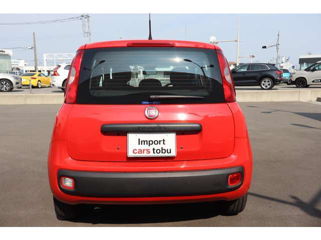 お車のカスタマイズもお任せください！部品の取り付けも自社工場でしっかりと取り付けいたします！