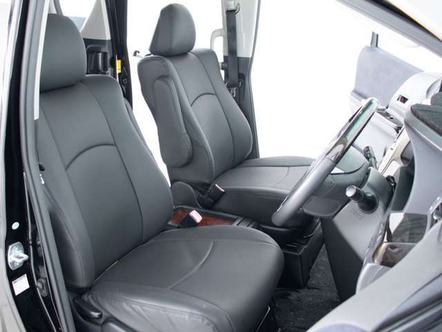 中古車なのでご試乗頂かないと不安が残りますよね。試乗ももちろん可能ですのでスタッフまでお気軽にお申し付けください！