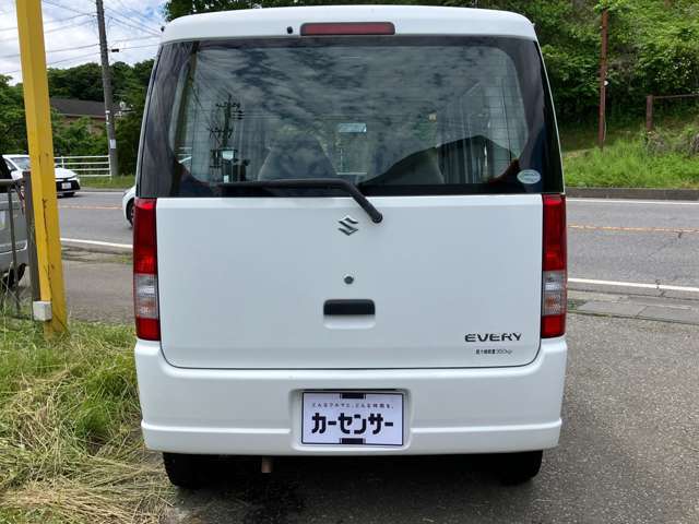 展示場には魅力的なお車がたくさんありますので楽しい車選びができます！