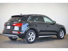 Audi Q5 2.0 TFSI quattro sport/マトリクスLEDヘッドライト/5アームスターデザイン8J x 18