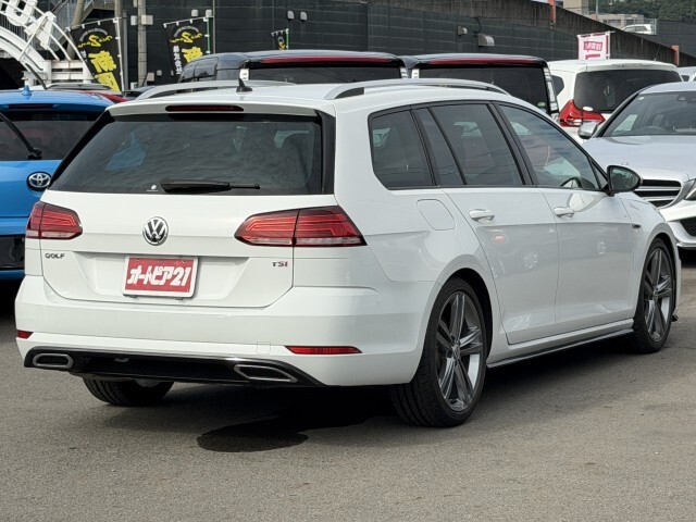 ・ローダウン・LEDヘッドライト・電動格納ウィンカーミラー・18インチ純正AW・プライバシーガラス・W/S/Cエアバッグ・ABS