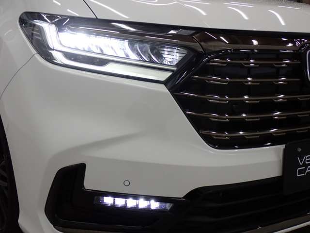 両側電動スライドドア・ホンダセンシング・障害物センサー・全方位カメラ・パワーゲート・黒本革・電動シート・シートヒーター・後席モニター・LEDライト・スマートキー・純正AW・純正ナビ・TV・DVD・ETC・ドラレコ