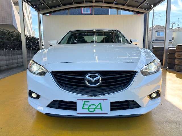 ご希望のお客様には、納車時までに細かなキズやヘコミなどを当社工場にて修復後お渡しする事も可能ですので、お気軽にスタッフまでご相談ください！（別途費用）