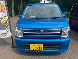 もちろん販売だけではなく、年間3000台以上の車検をお任せいただいております。実績や設備・国家資格整備士など厳しい審査に合格し、国土交通省指定の指定工場に認可されていますアフターも当店へお任せください♪