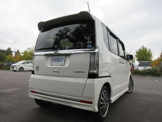 BluetoothナビTV　両側パワースライドドア　ハーフレザー　バックカメラ　ETC　パドルシフト　クルーズコントロール　HIDライト　オートライト　純正15AW　スマートキー2本　革巻ステアリング