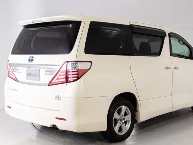 当社では販売車両の1台1台に車輌状態評価書【修復歴の有無、走行距離計の交換、改ざん等の有無を証明する書面】がついております。内外装抗菌クリーニング済み！！これからも気持ちよくお乗り頂けます☆