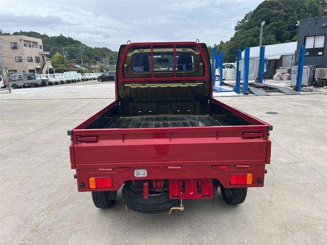 タイヤ、部品の取付け・修理・板金・車検・保険・ローンの取り扱いなどお車に関わることは何なりとお申し付けください！お客様のご来店を心よりお待ちしております。