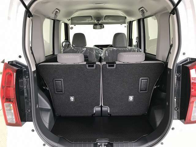 ドライブの必需品のナビやETC、ドライブレコーダーやバックカメラも取り扱いしています！お車以外の付属品も全て当店にお任せ下さい！