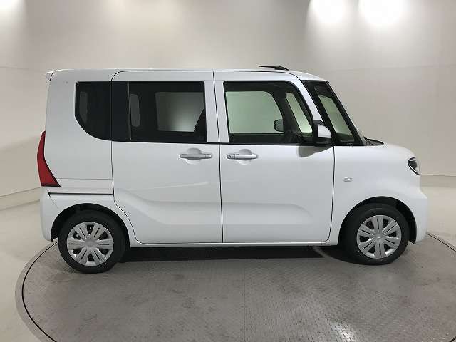 【軽の森泉北店】に掲載されていないお車でも、ご希望の車種やお好みの色・グレードを仰って頂いたらお取り寄せも可能です！ お気軽にご相談下さいませ★