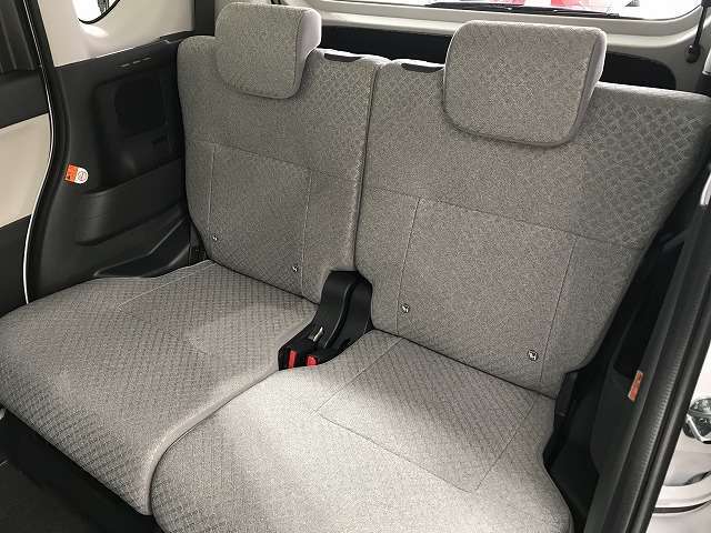 ホイールやタイヤなどのお手入れのご相談も可能です！ご購入頂いたお車を綺麗にお乗り頂けるようにサポートいたします！