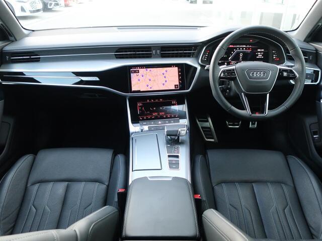 Audi　Approved大阪南は正規ディーラーであることはもちろんのこと、保険代理店でもあります。セールススタッフは保険の有資格者ですので保険のご相談もお任せください。