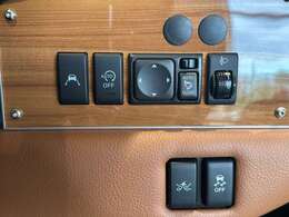 エマージェンシーブレーキやレーンキープなどの先進安全装備で安心して運転していただけます。