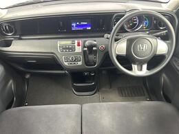 【インパネ全体】全方位で視界が広く、高い目線で運転もしやすいです！