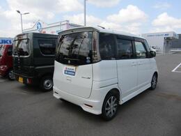当社はスズキ正規ディーラーとしてスズキ車をメインに県内3店舗で常時70台以上展示、販売しています。