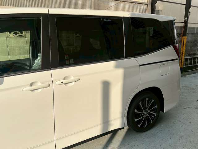 全国どこでも納車可能です。無料お見積り、ローン審査できます！下取りも高価買取致します！その他ご相談なども丁寧にスタッフが対応致しますのでお気軽に問い合わせ下さい。無料問い合わせTEL　0078-6002-414010