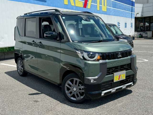 自社陸運局指定工場完備！国家資格車検検査員資格を持った整備士による整備。ステレオ・エアコン等走行に関係の無い所も不具合箇所が有れば修理してご納車致します☆