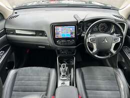 【インパネ全体】全方位で視界が広く、高い目線で運転もしやすいです！