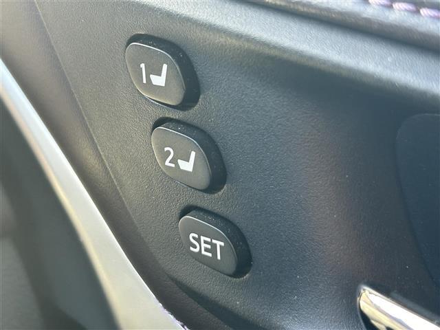 【運転席】『運転席周辺』の画像になります。写真の内容に関してご不明点、ご質問等がございましたらお気軽にガリバー店舗までお問い合わせください。