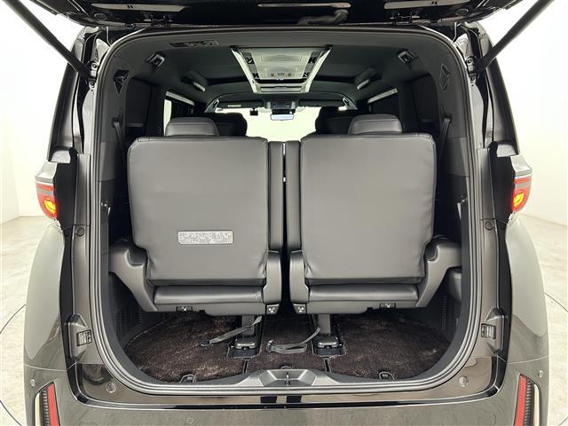 ◆【トランク】積み込みやすくて、たっぷり積める荷室です。シートアレンジできるものは、乗車人数と荷物の量や大きさによってシートを動かすことができるので、より快適なドライブが可能です！