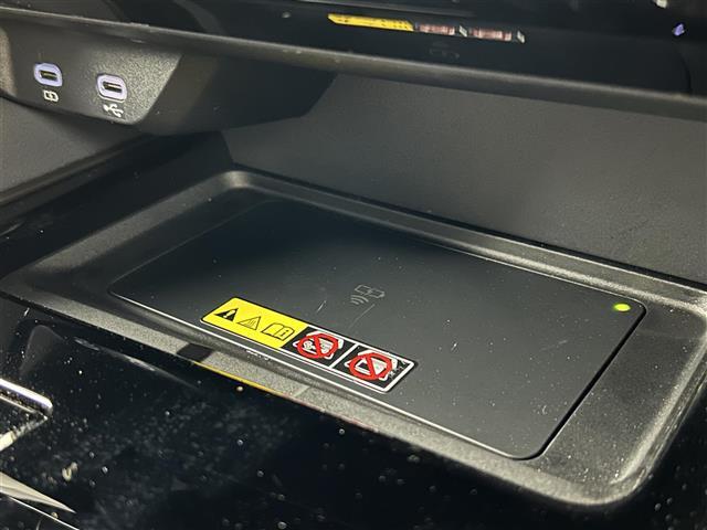 【運転席操作部】快適なドライブを楽しむための機能が装備されています！運転席から触れるので、使いやすいです！除菌プランいれていただくと、さらに清潔で安心していただけます！