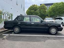 □タクシー車輛専門店！豊富な品揃えの中からお気に入りの1台をお選び下さい！□