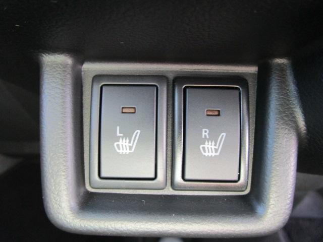 前席両側シートヒーター装着