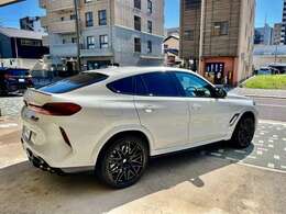 格安軽自動車から高級車まで、お車のリース・販売・買取はmedietoにお任せください！！栄から直ぐで、アクセスも便利！！今のお車をできるだけ高く売りたいお客様もお気軽にご相談お待ちしております！！