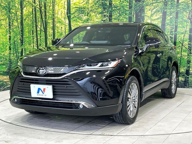 大好評のボディコーティング「弾スプラッシュコート」もご納車までに施工可能。通常のガラスコートと異なる、耐久年数6年の無機質ガラスコーティングが、ボディをキレイな状態に保ってくれます。