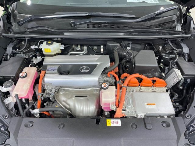 親切・丁寧な専門メカニックスタッフが応対！・車検・点検整備・事故等の修理などアフターサービスも安心。お車のカスタマイズもネクステージのサービススタッフまでご相談ください！