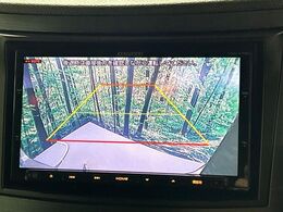 【ナビゲーション】目的地までしっかり案内してくれる使いやすいナビ。Bluetooth接続すればお持ちのスマホやMP3プレイヤーの音楽を再生可能！毎日の運転がさらに楽しくなります！！