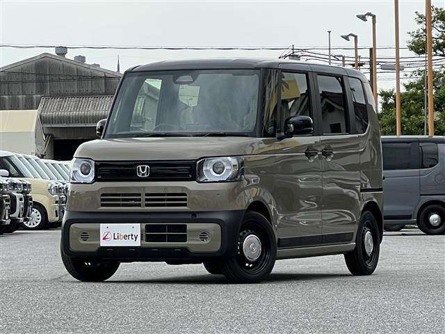 ■□■□■ 軽自動車も普通車も在庫数は 約6000台！！  グループ年間販売台数は20000台！！ 大量販売・大量仕入で1台あたりのコストを削減しています！！  ■□■□■