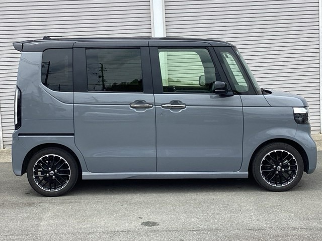 この度は、当店のお車をご覧いただきまして誠にありがとうございます。お気軽にお問い合わせください。
