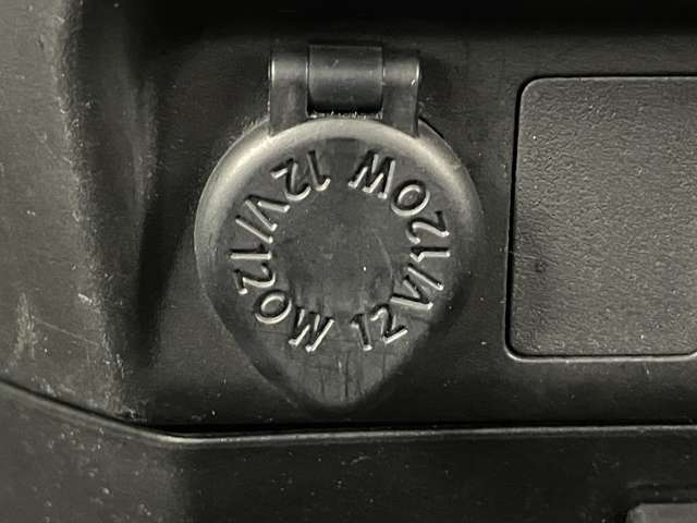 【運転席操作部】快適なドライブを楽しむための機能が装備されています！運転席から触れるので、使いやすいです！除菌プランいれていただくと、さらに清潔で安心していただけます！