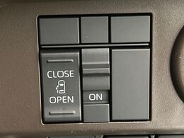 【パワースライドドア】スマートキーや運転席のスイッチでスライドドアの開閉が可能♪電動だから力を入れてドアを開ける必要が無く、小さいお子様でも、重い荷物を持っている時もラクに開け閉めできます♪