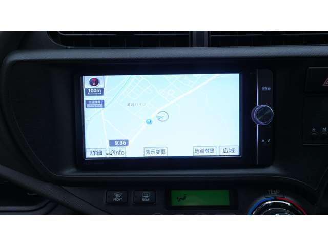 全車専用機械でルームクリーニング施工してます！フロントシートも、もちろん汚れや破れも無く非常に良いコンディションですよ☆当社の機械は高温洗浄なので除菌にも効果があります！キレイな室内のほうがイイ！！