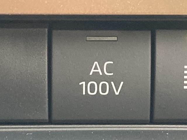 【AC100V】コンセント付きですので家庭用電化製品が車内でご利用いただけます。