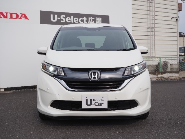 LEDヘッドライトでより遠くまで　明るく見える安心感
