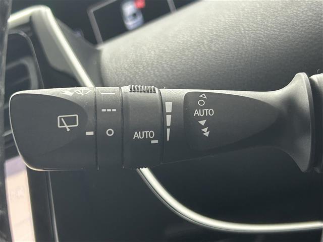 【運転席操作部】快適なドライブを楽しむための機能が装備されています！運転席から触れるので、使いやすいです！除菌プランいれていただくと、さらに清潔で安心していただけます！