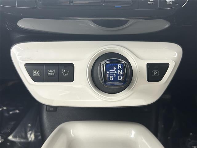 【運転席操作部】快適なドライブを楽しむための機能が装備されています！運転席から触れるので、使いやすいです！除菌プランいれていただくと、さらに清潔で安心していただけます！