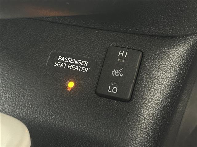 【運転席操作部】快適なドライブを楽しむための機能が装備されています！運転席から触れるので、使いやすいです！除菌プランいれていただくと、さらに清潔で安心していただけます！