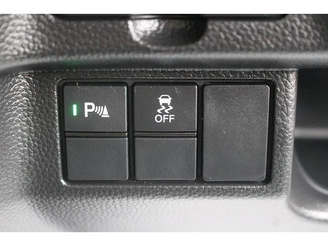 大好評のボディコーティング「ハイモースコート」もご納車までに施工可能。雨染みや線傷など中古車だからと諦めていませんか？ピカピカの状態でお乗り出しいただけます。