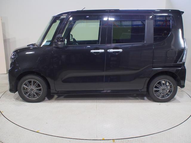 外装に目立つようなキズや凹みはみられず状態良く保たれていますが、中古車なので全くの無キズということはありません。外装の状態につきましては実車にてご確認をお願いします。