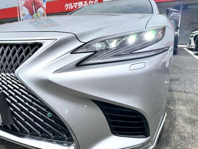 アダプティブLEDヘッドライト