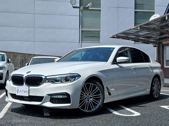 この車はカーセンサーアフター保証の対象車です。保証を付けておけば万が一の際の修理代が0<span class=