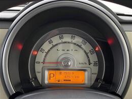 【スピードメーター】メーターがシンプルで見やすく運転しやすいですね！