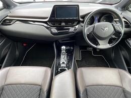 【インパネ全体】『インパネ全体』の画像になります。写真の内容に関してご不明点、ご質問等がございましたらお気軽にガリバー店舗までお問い合わせください。