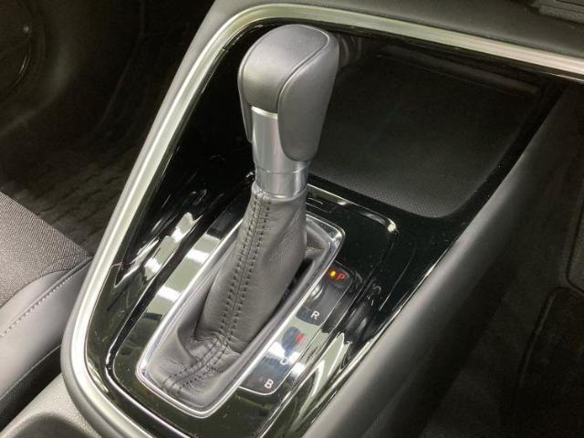 お車に合わせて無料保証以外にも、保証範囲、期間、距離を拡充させた有料保証もご用意しております！中古車の購入が初めてで不安・・・というお客様もご安心ください！