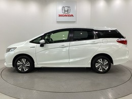 購入後も自社指定整備工場完備でお客様の愛車をしっかりサポート致します！御納車時には安全かつ安心してお乗り頂けるようホンダ専門知識を持つ整備スタッフが点検・整備・装備も説明をしてお渡ししております。